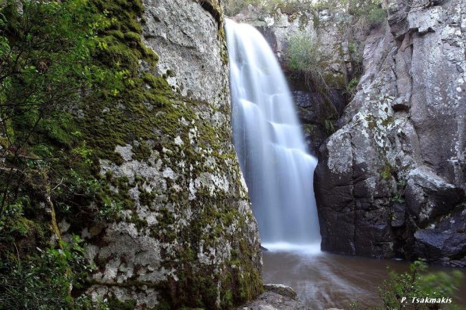 Καταρράχτης  Μαν’ Κάτσα