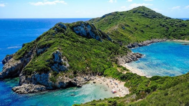 Οι 15 + 1 μαγικές παραλίες της Κέρκυρας