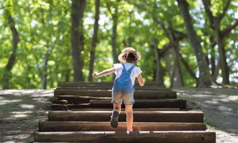 GREECE ON THE 30TH PLACE AMONG 176 COUNTRIES OF THE WORLD ON THE LEVEL OF WELFARE AND PROTECTION OF CHILDREN