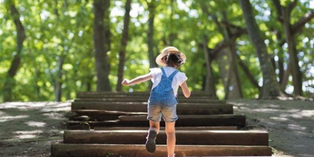 GREECE ON THE 30TH PLACE AMONG 176 COUNTRIES OF THE WORLD ON THE LEVEL OF WELFARE AND PROTECTION OF CHILDREN