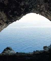Το σπήλαιο Χρυσοσπηλιά