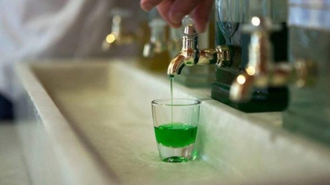 Κίτρο Νάξου Βαλληνδρά: Το Αιγαιοπελαγίτικο λιμοντσέλο