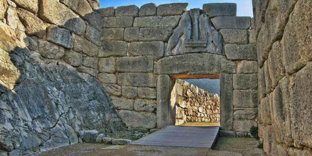 The Mycenaean pendulum saw and the development of the stone-working technology in Ancient Greece