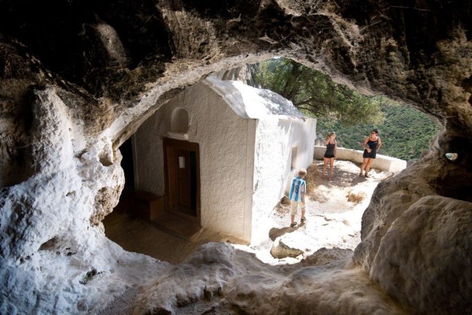 Το σπήλαιο του Πυθαγόρα